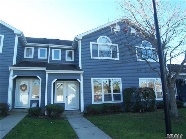 Foto principal - 859 Spring Lake Dr