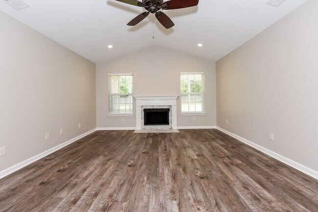 Foto del edificio - 3932 Rock Creek Dr