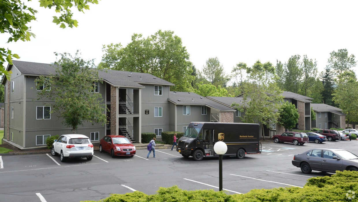 Willamette Terrace Apartments 1709 Blankenship Rd West Linn, OR