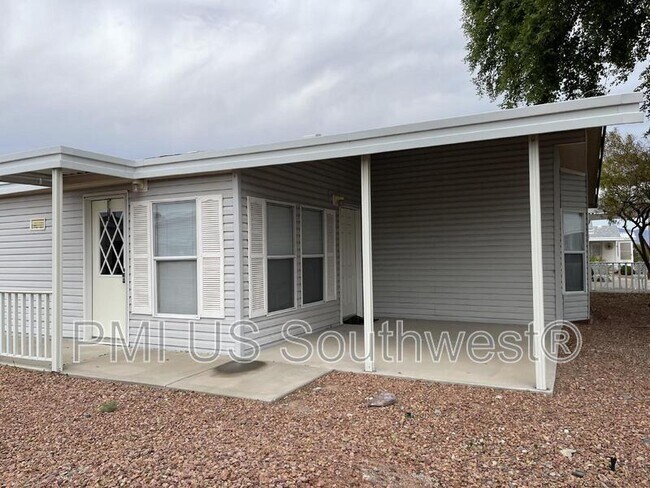 Foto del edificio - 2350 Adobe Rd