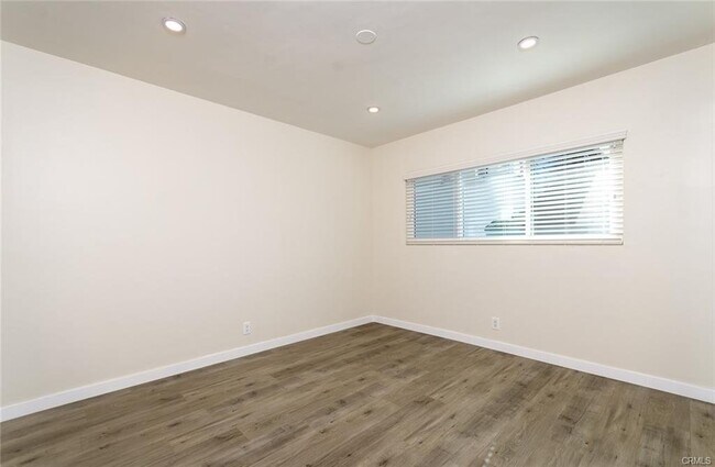 Building Photo - 3322 Downing Avenue, Glendale, CA 91208 - ...