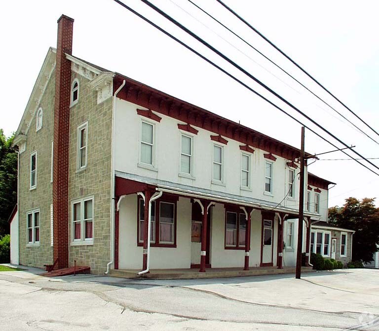 Primary Photo - Gibraltar Hotel