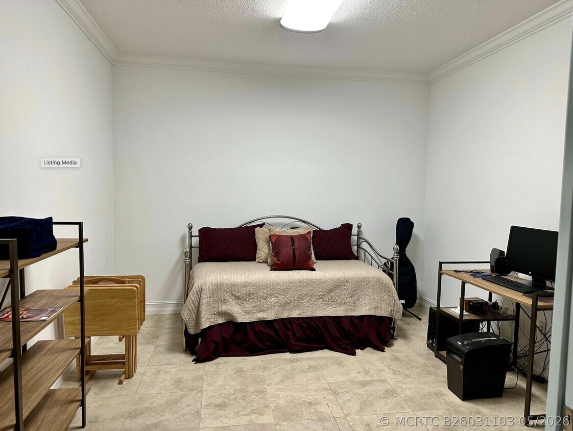 Foto del edificio - 6112 NW Cullen Way