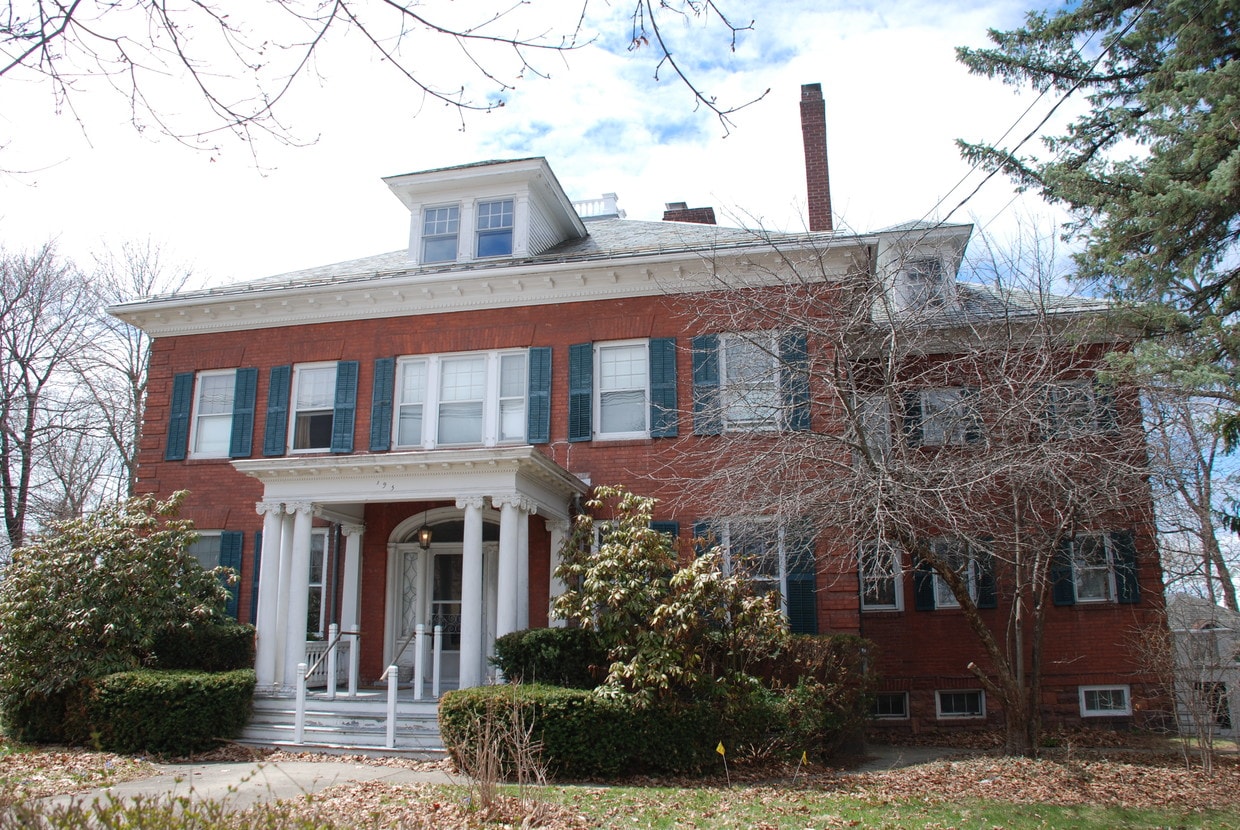 195 S Prospect St, Burlington, VT 05401 House Rental in Burlington
