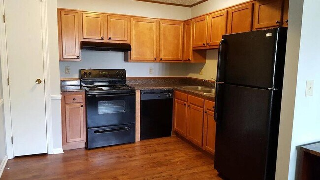 Kitchen - 7887 Thornfield Ln