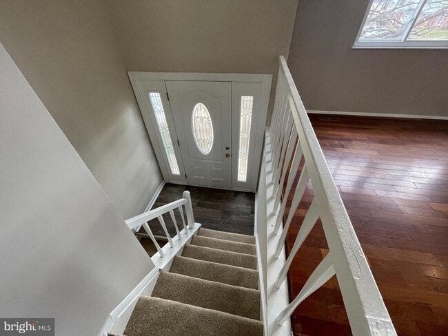 Building Photo - 625 Glynita Cir