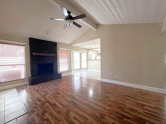 Building Photo - 7317 Dixie Dr