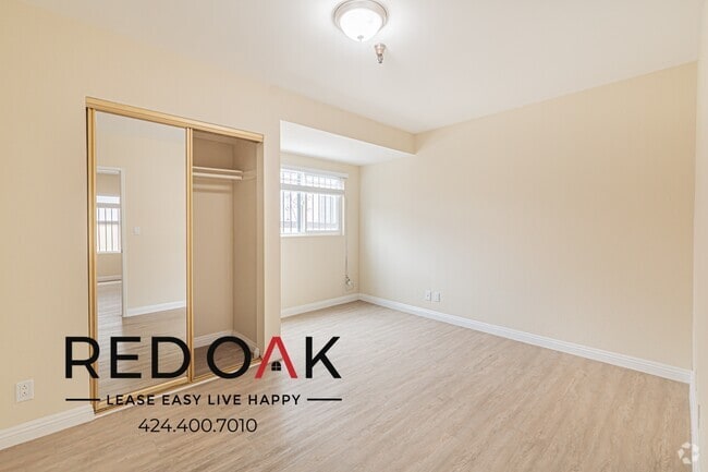 Building Photo - 12903 Roselle Ave