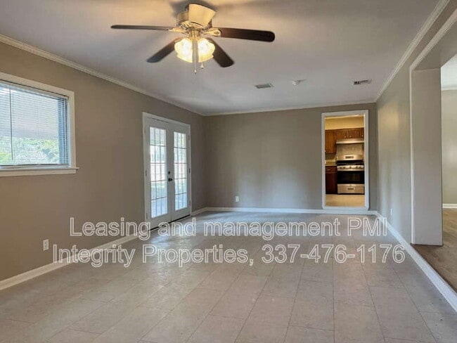 Foto del edificio - 216 Brentwood Blvd