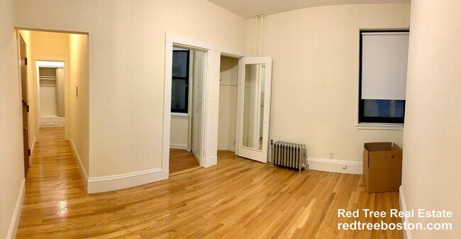 Foto del edificio - 504 Beacon St