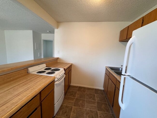 Interior Photo - Gazebo Apartments
