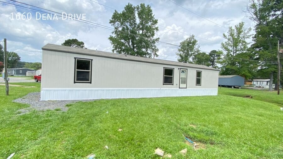 Photo - 1660 Dena Drive-