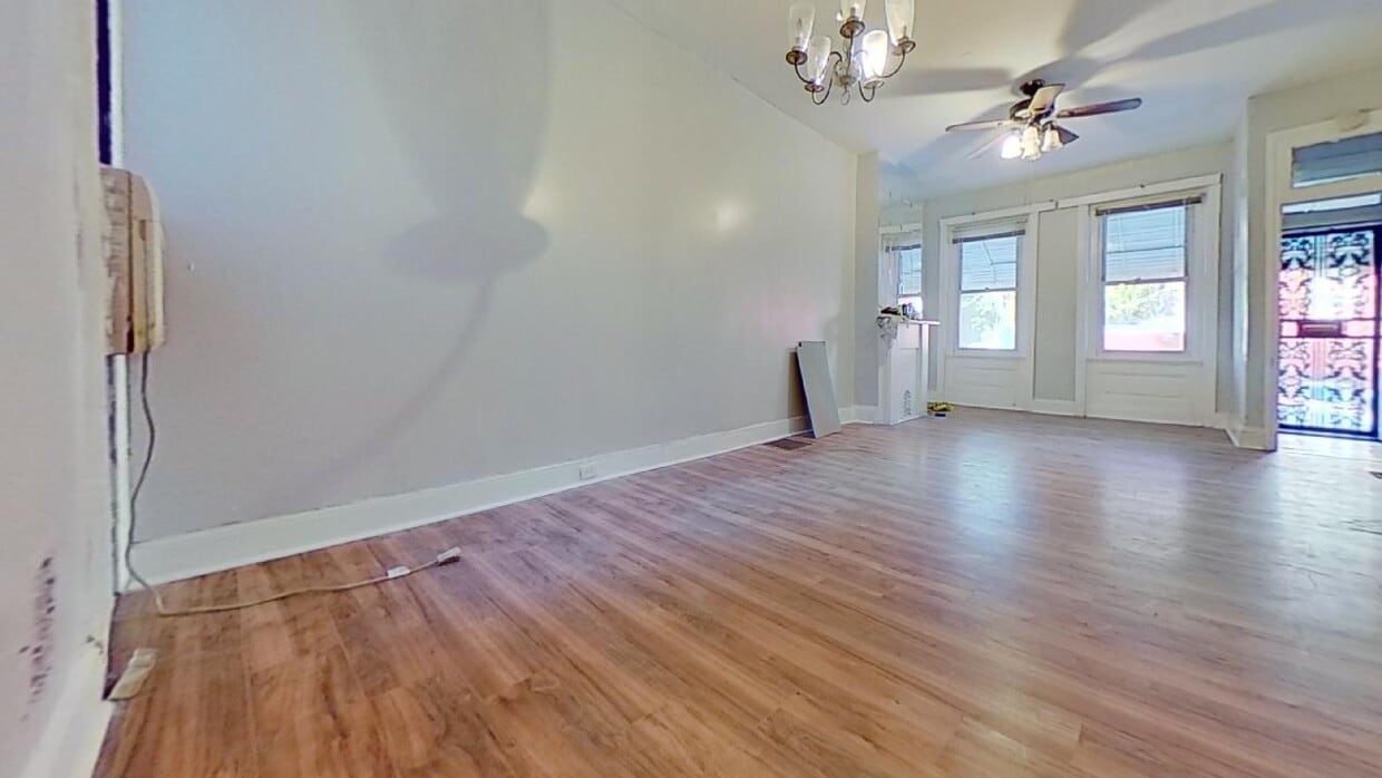 Photo - 2437 N Carlisle St