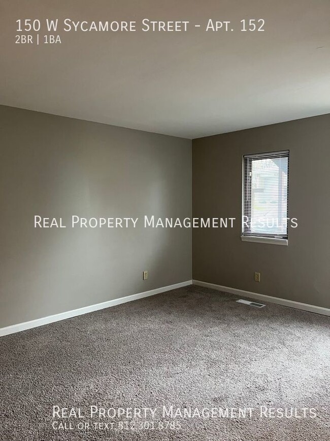 Building Photo - 2 Bedroom, 1 Bath Apartment, Elberfeld