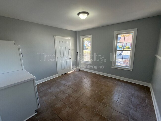 Foto del edificio - 103 Sara Dr