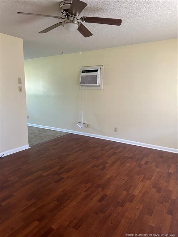 Foto del edificio - 1224 E Manchester Rd