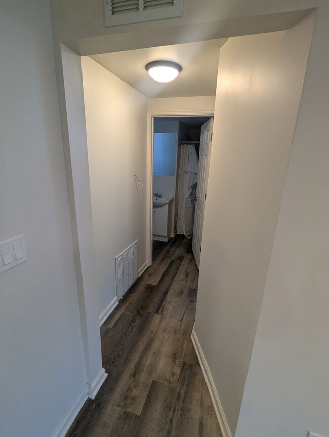 Building Photo - Dover Oaks LLC