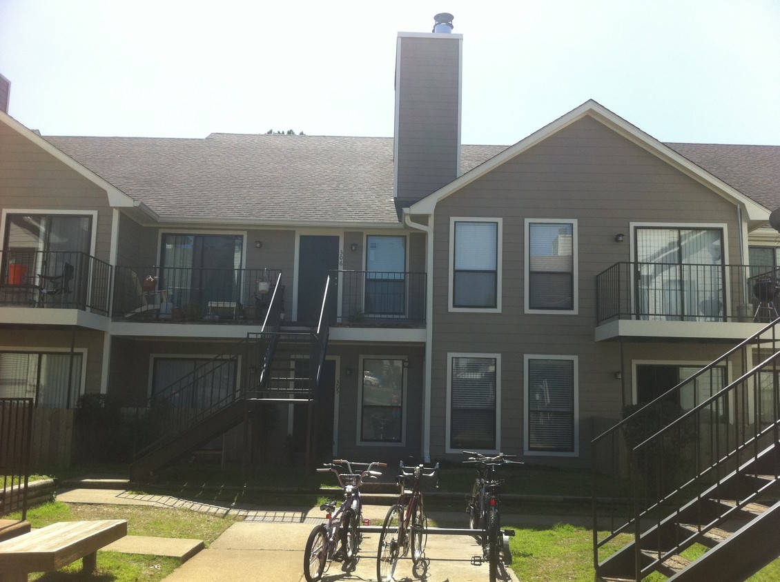 Preservation Hill Condos Apartments in Nacogdoches, TX