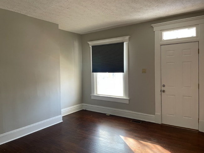 Building Photo - 2402 Findley Ave