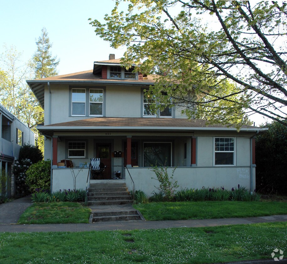 451 E 14th Ave, Eugene, OR 97401 Apartments in Eugene, OR