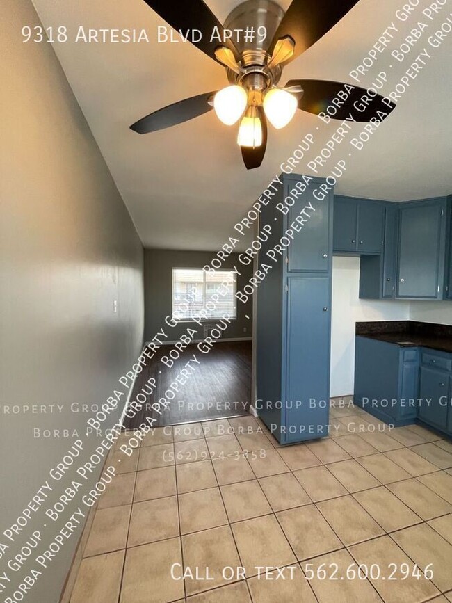 Foto del edificio - * UPSTAIRS 2 BEDROOM 1 BATHROOM WITH 1 PAR...