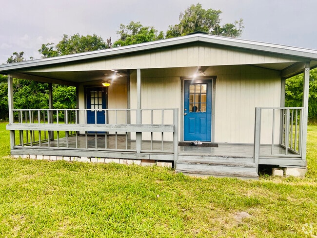 Building Photo - 3913 N Wilder Rd