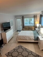 Building Photo - 334 Washington Ave