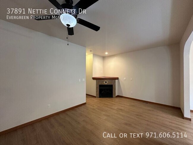 Foto del edificio - 37891 Nettie Connett Dr