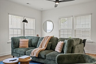 Building Photo - 7047 Lash Ln