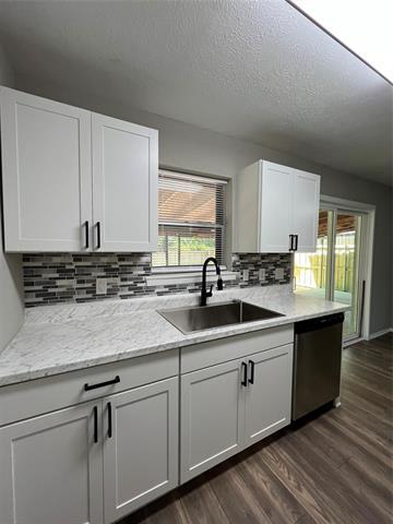 Foto del edificio - 3702 Larry St