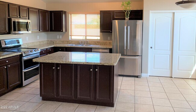 Foto del edificio - 1273 N Exeter St