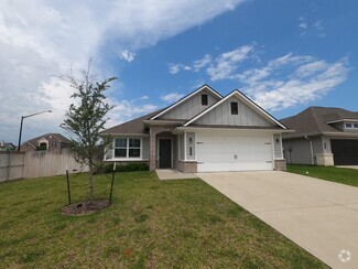 Building Photo - 1901 Cambria Dr