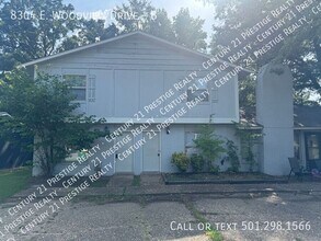 Building Photo - 8304 Woodview Dr N
