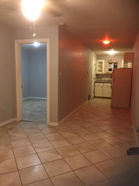 Entry - 101 Lawson St