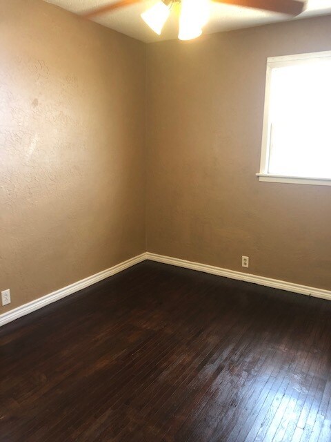 Foto del edificio - 2313 NW 15th Ave