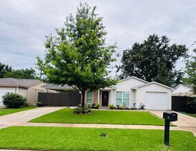 Building Photo - 24131 4 Sixes Ln