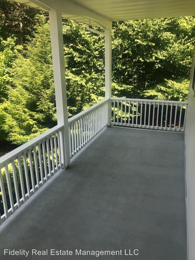 Building Photo - 4 br, 2.5 bath House - 76 Timber Ridge Road