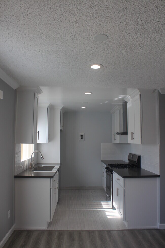 Foto del edificio - 517 W Stocker St