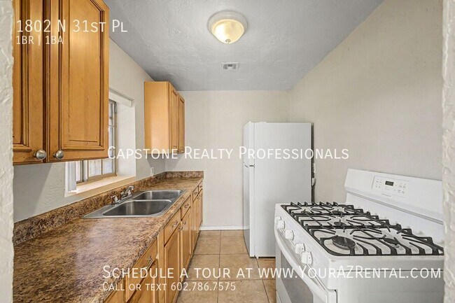 Building Photo - 1802 N 31st Pl