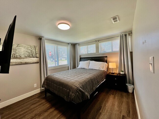 Foto del edificio - Quaint 4 Bedroom furnished Ranch Home in Mason Ohio