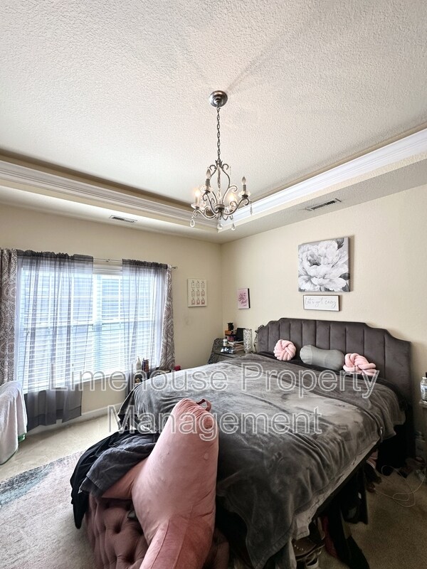 Foto del edificio - 821 Brightleaf Pl