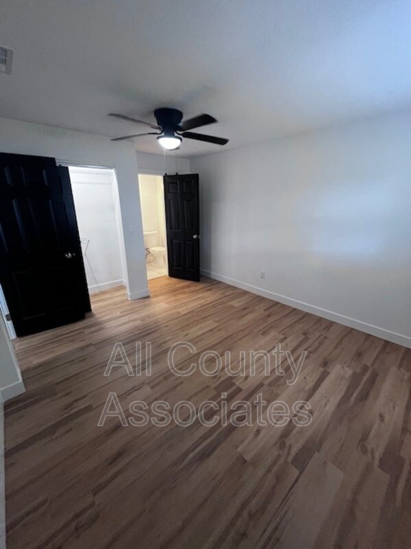 Building Photo - 2267 Norman Dr