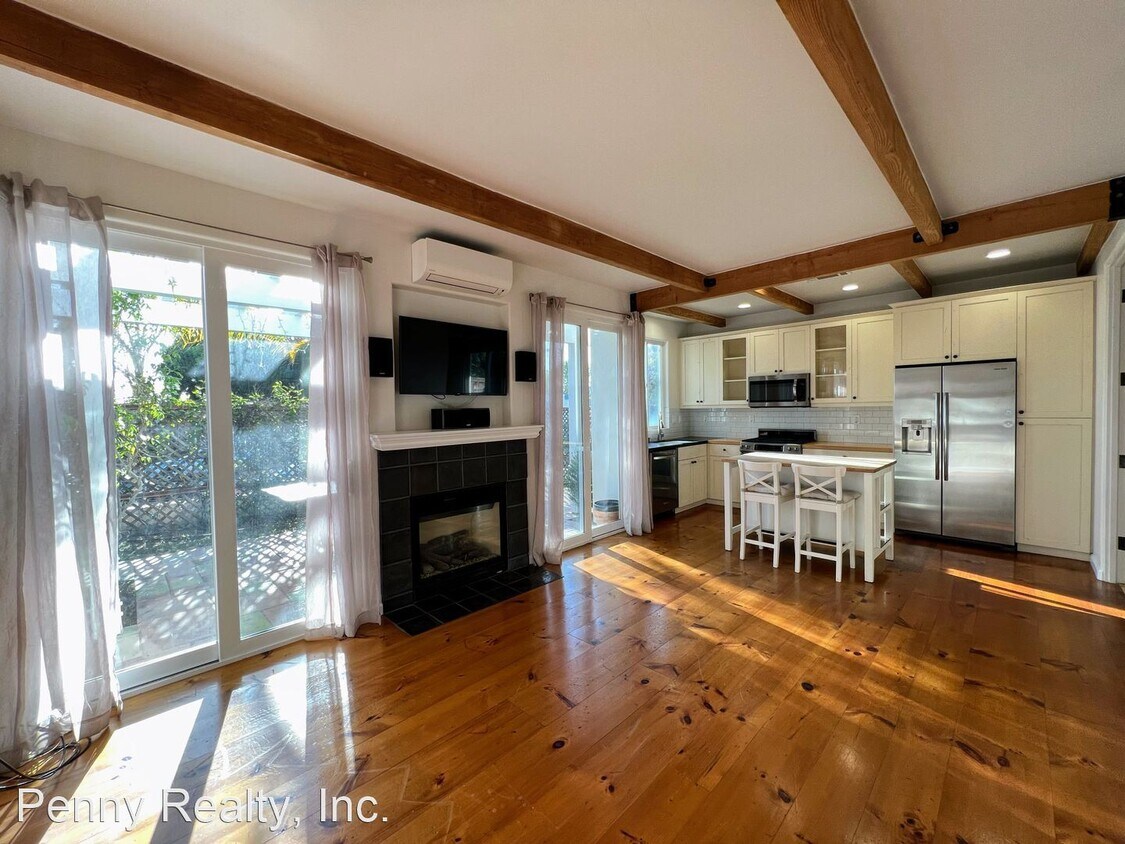 2 br, 2 bath House 4844 Coronado Ave. House Rental in San Diego, CA