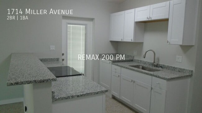 Foto del edificio - 1714 Miller Ave