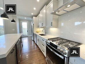 Building Photo - 22 Selkirk Rd
