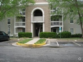 Building Photo - 5708 Olde Mill Ct