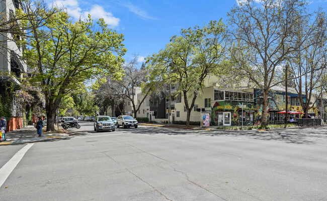 Downtown Location - 1016 P St
