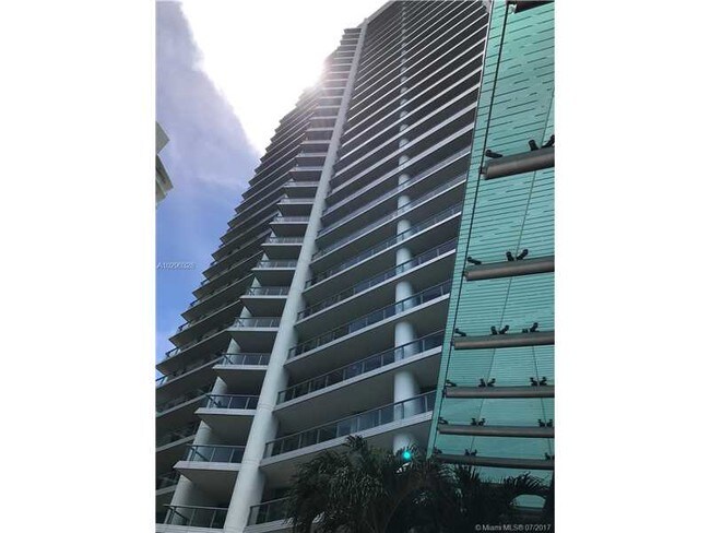 Foto del edificio - 2627 S Bayshore Dr