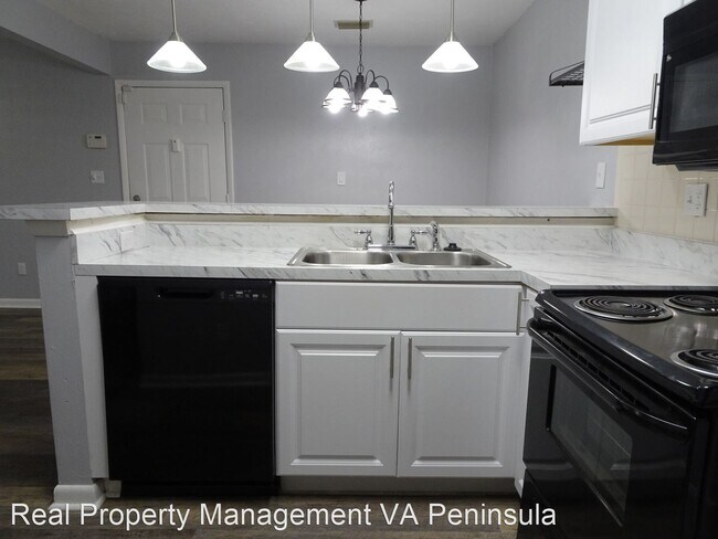 Foto del edificio - 2 br, 2 bath House - 3957 Horse Run Glen A...