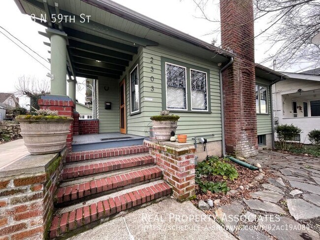 Building Photo - 2303 N 59th St